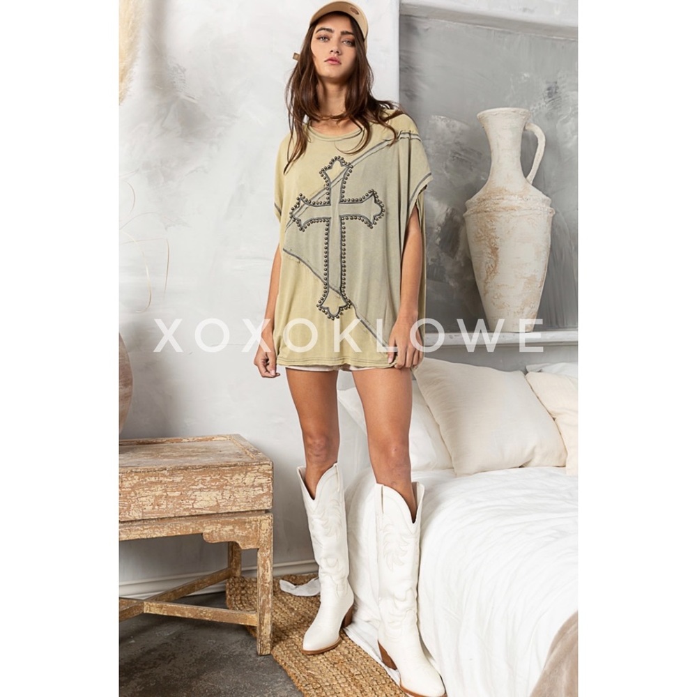 POL Olive Two Tone Studded & Embroidered Cross Top - Picture 12 of 14